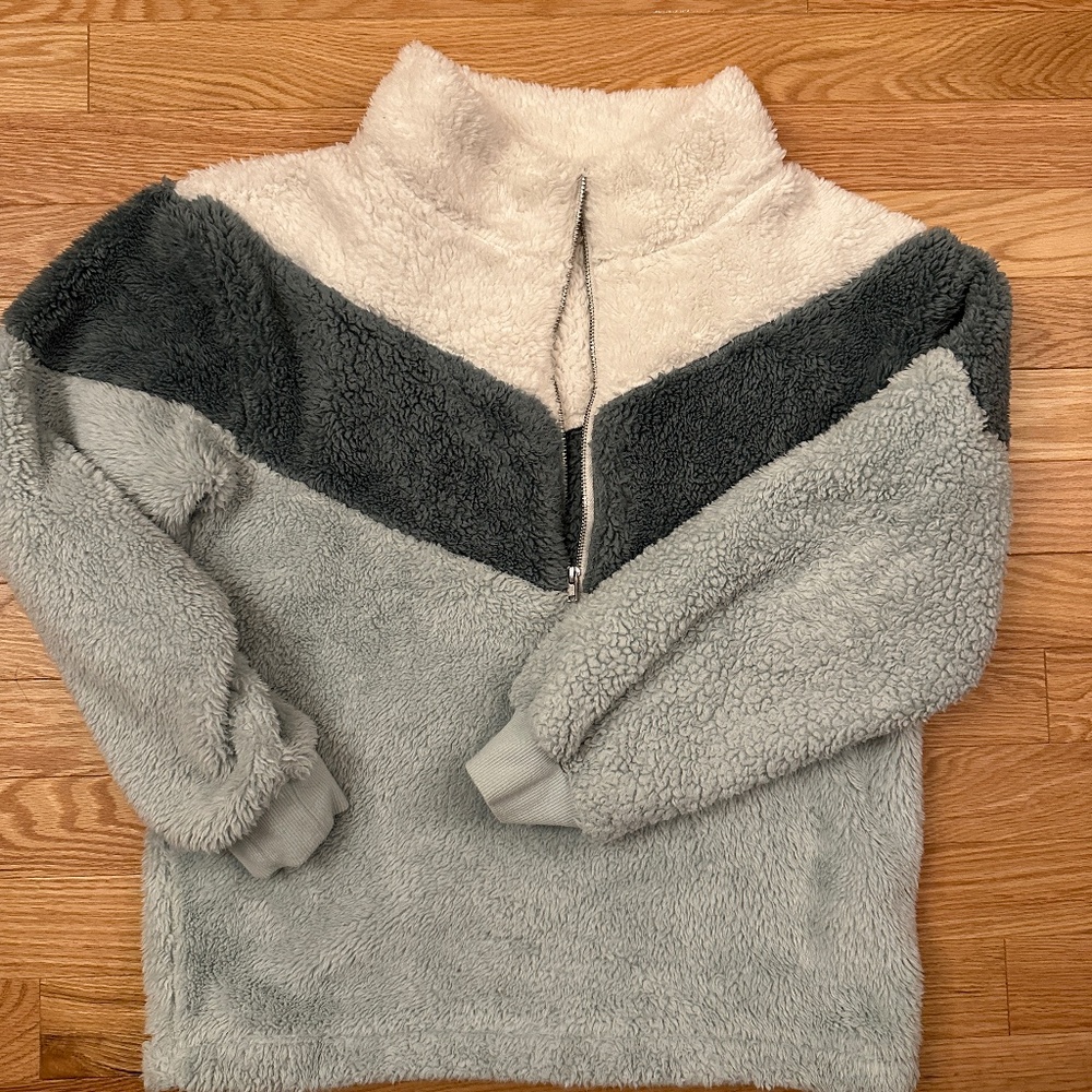 Sherpa hoodie